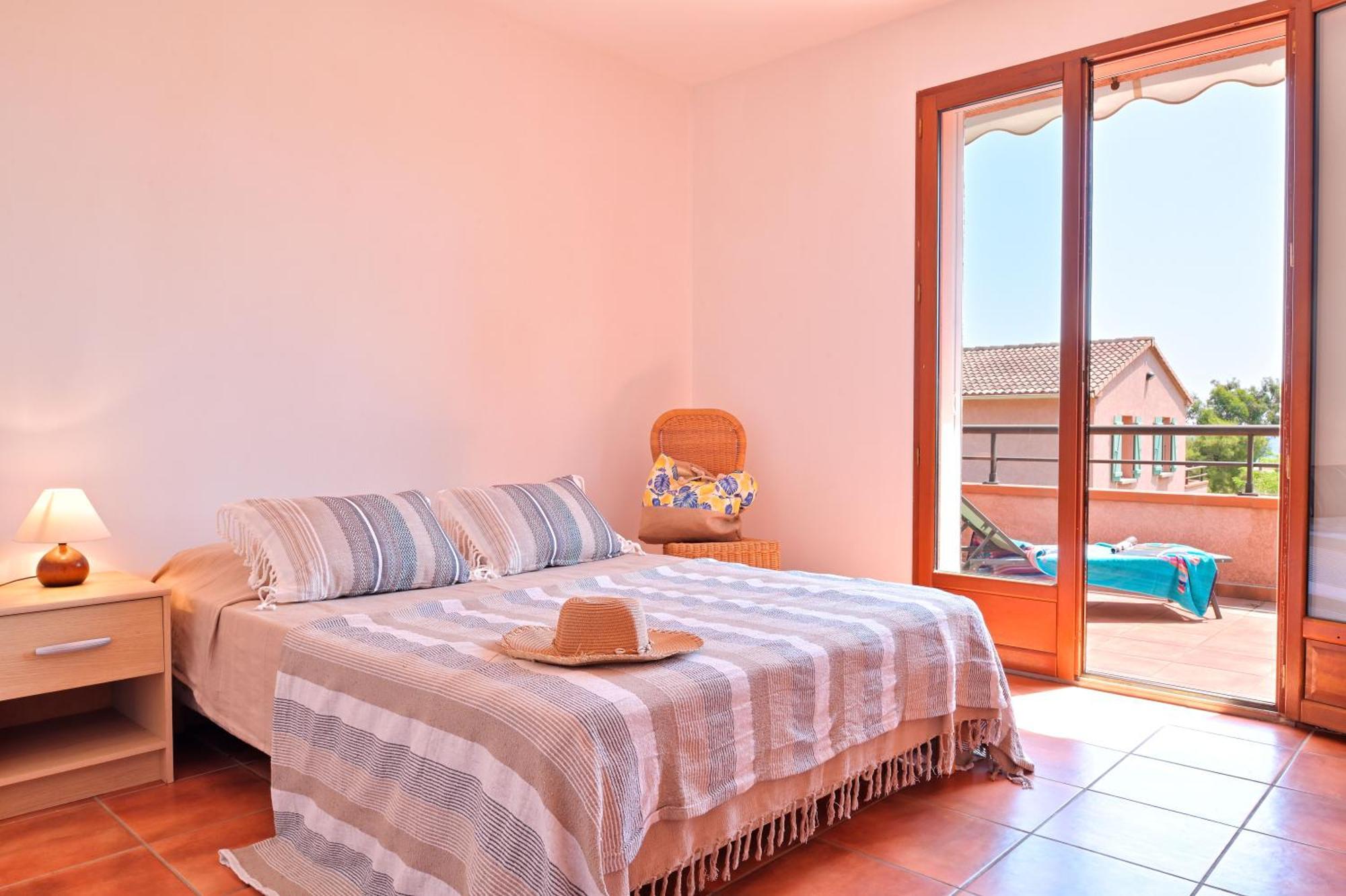 Pinea Mare Hotell Poggio Mezzana Exteriör bild